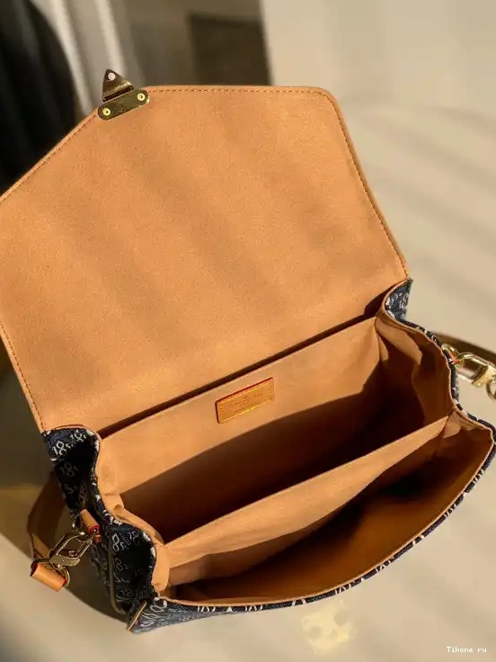 Affordable SINCE 1854 VUITTON POCHETTE LOUIS MÉTIS 0524